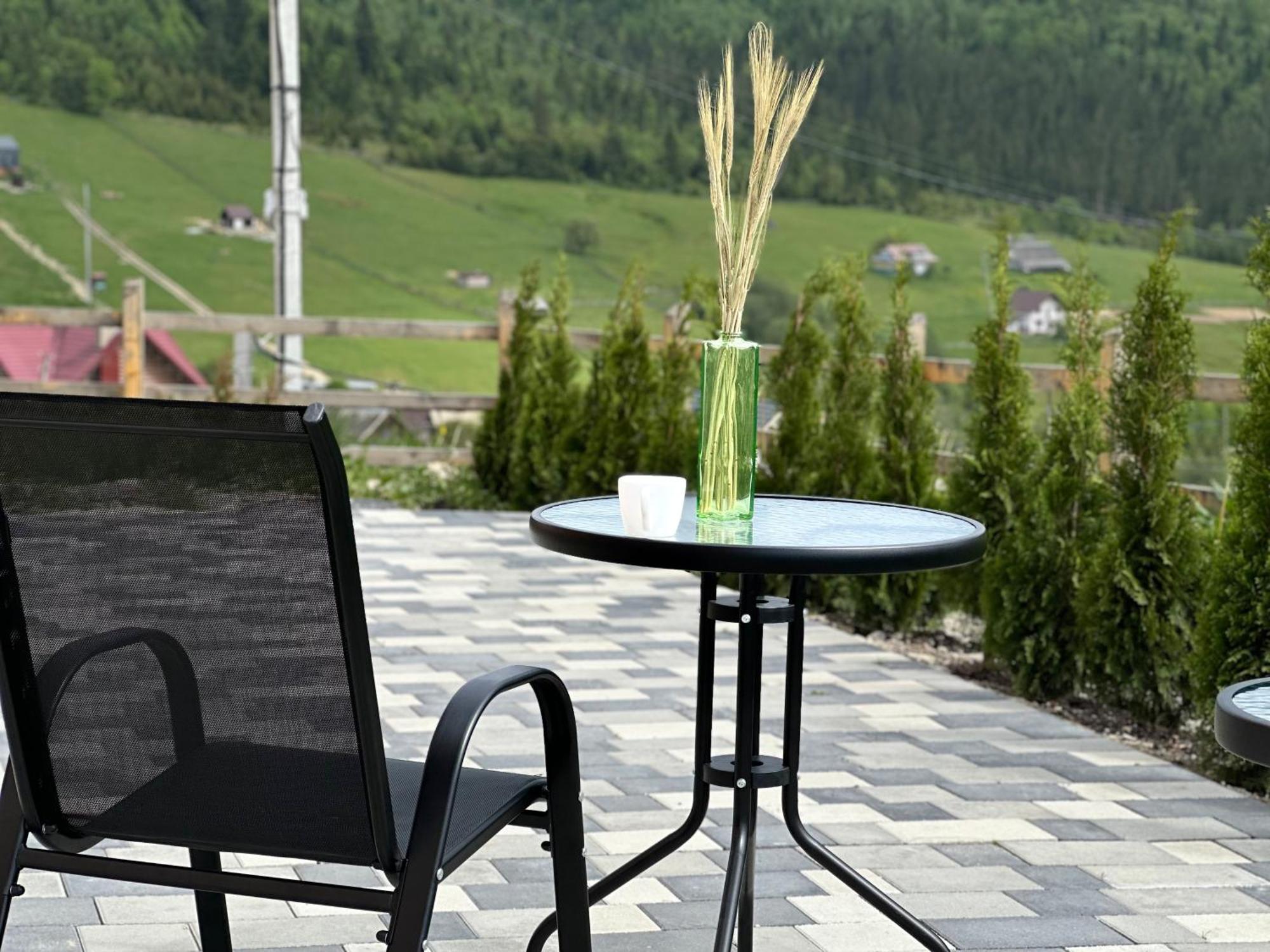 Шепіт Лісу Hotel Bukovel Eksteriør billede
