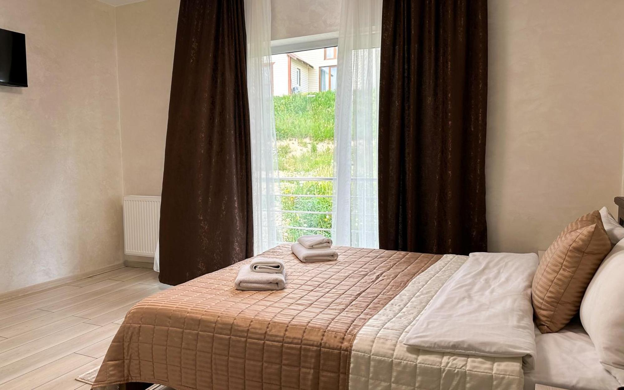 Шепіт Лісу Hotel Bukovel Eksteriør billede