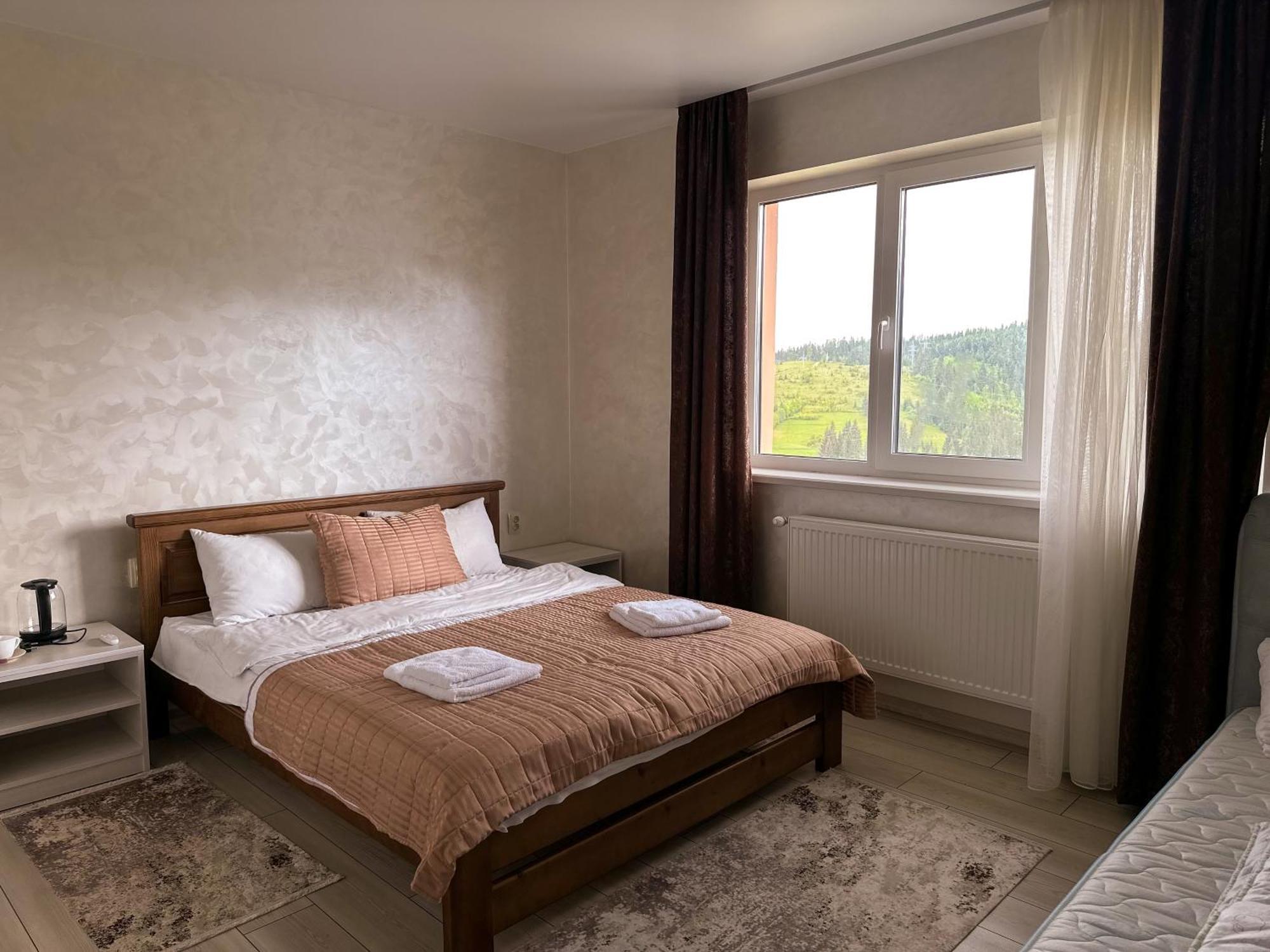 Шепіт Лісу Hotel Bukovel Eksteriør billede