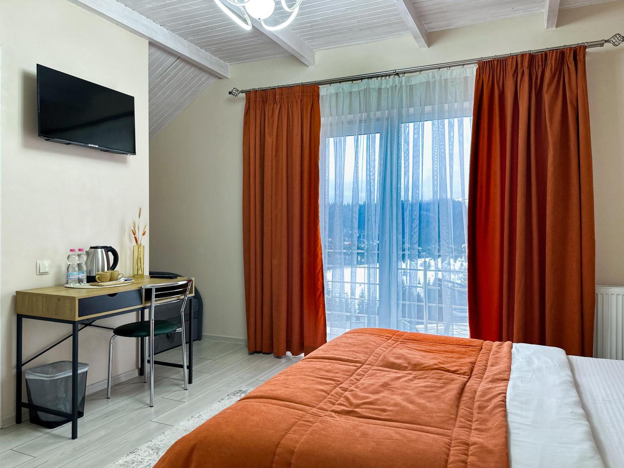 Шепіт Лісу Hotel Bukovel Eksteriør billede